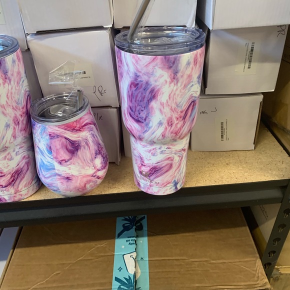 STAINLESS STEEL TUMBLERS - Picture 7 of 10